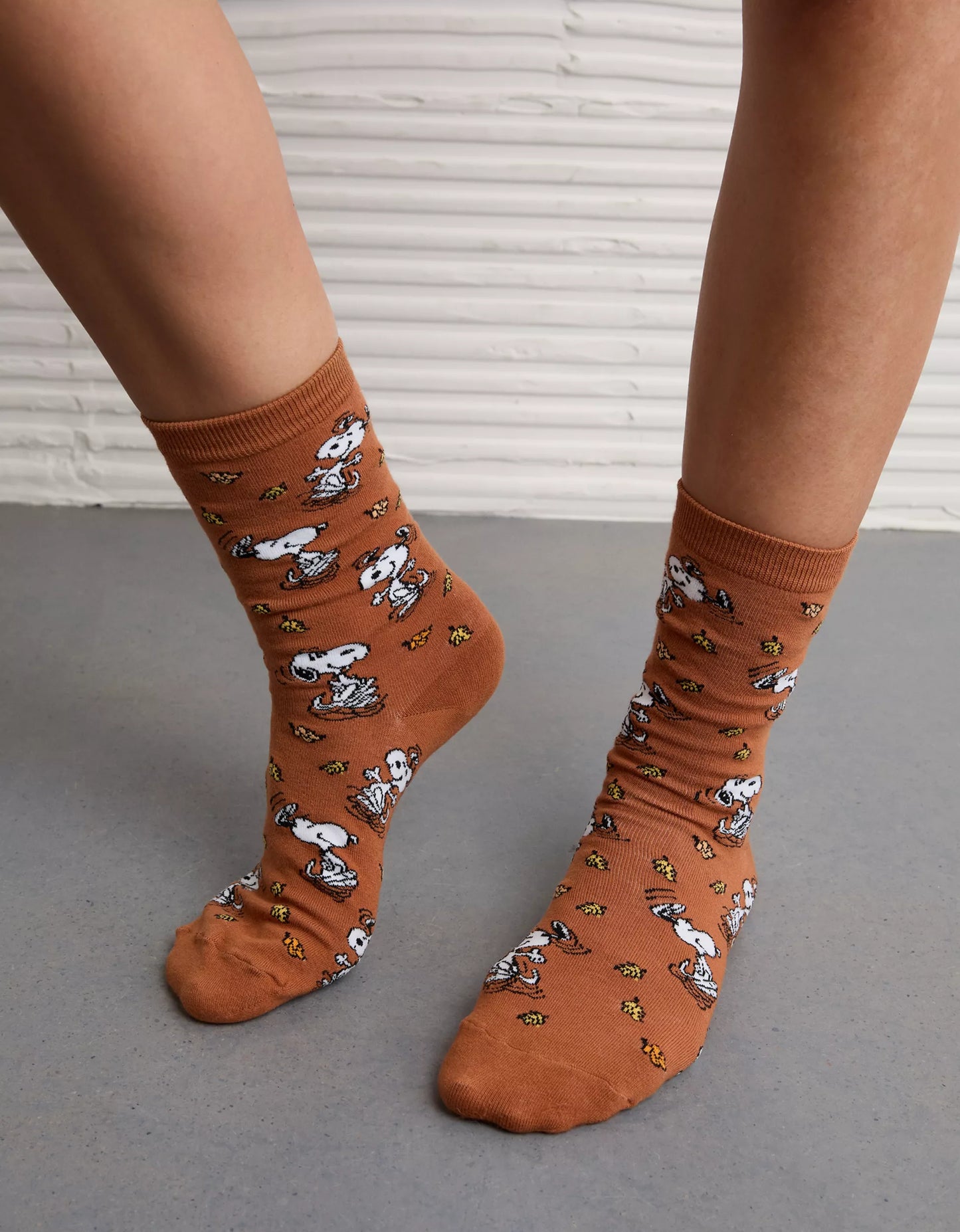 AE Snoopy Fall Halloween Crew Socks
