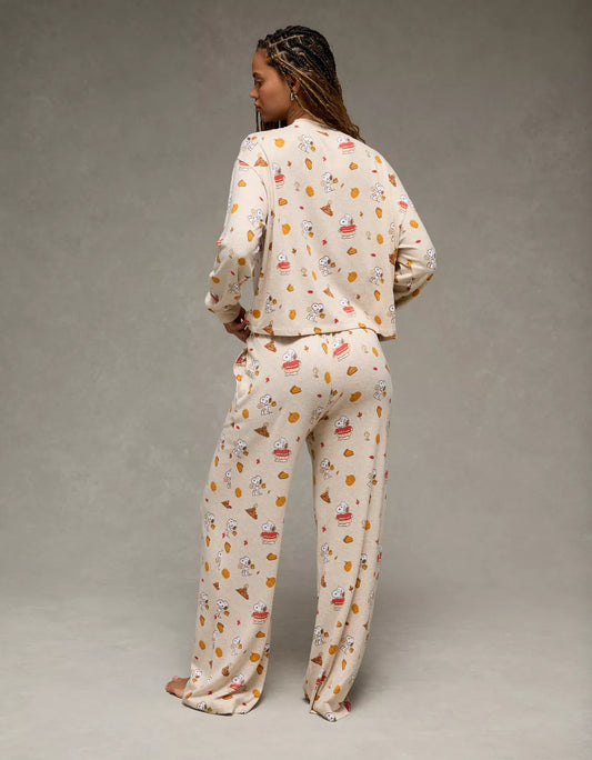 AE Luxe Plush Snoopy Fall Long-Sleeve & Pant Pijama Set