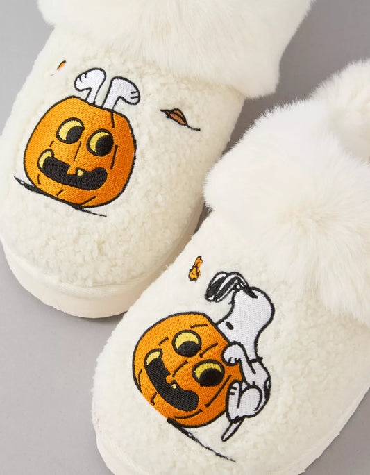 AE Snoopy Pumpkin Halloween Scuff Slipper