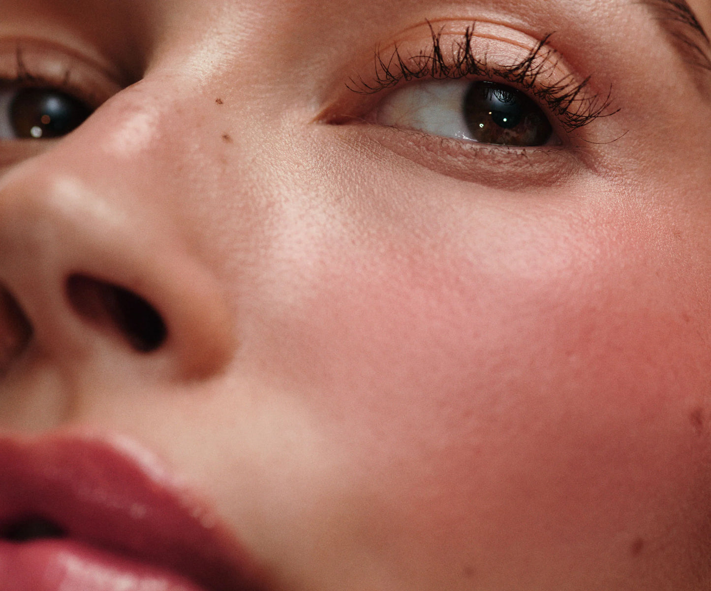 Pocket Blush Freckle