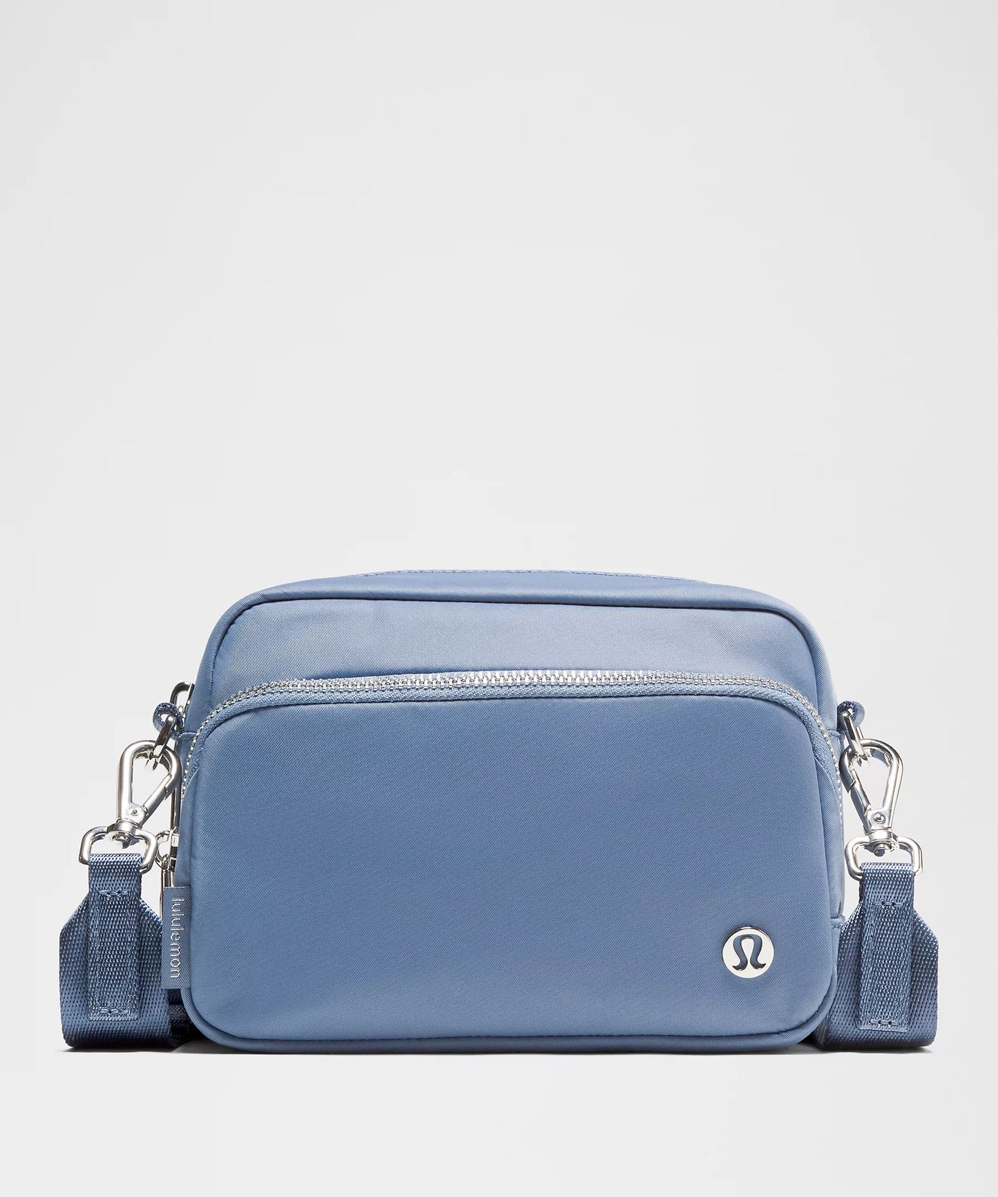 Everywhere Crossbody Bag 2L Metal Hardware