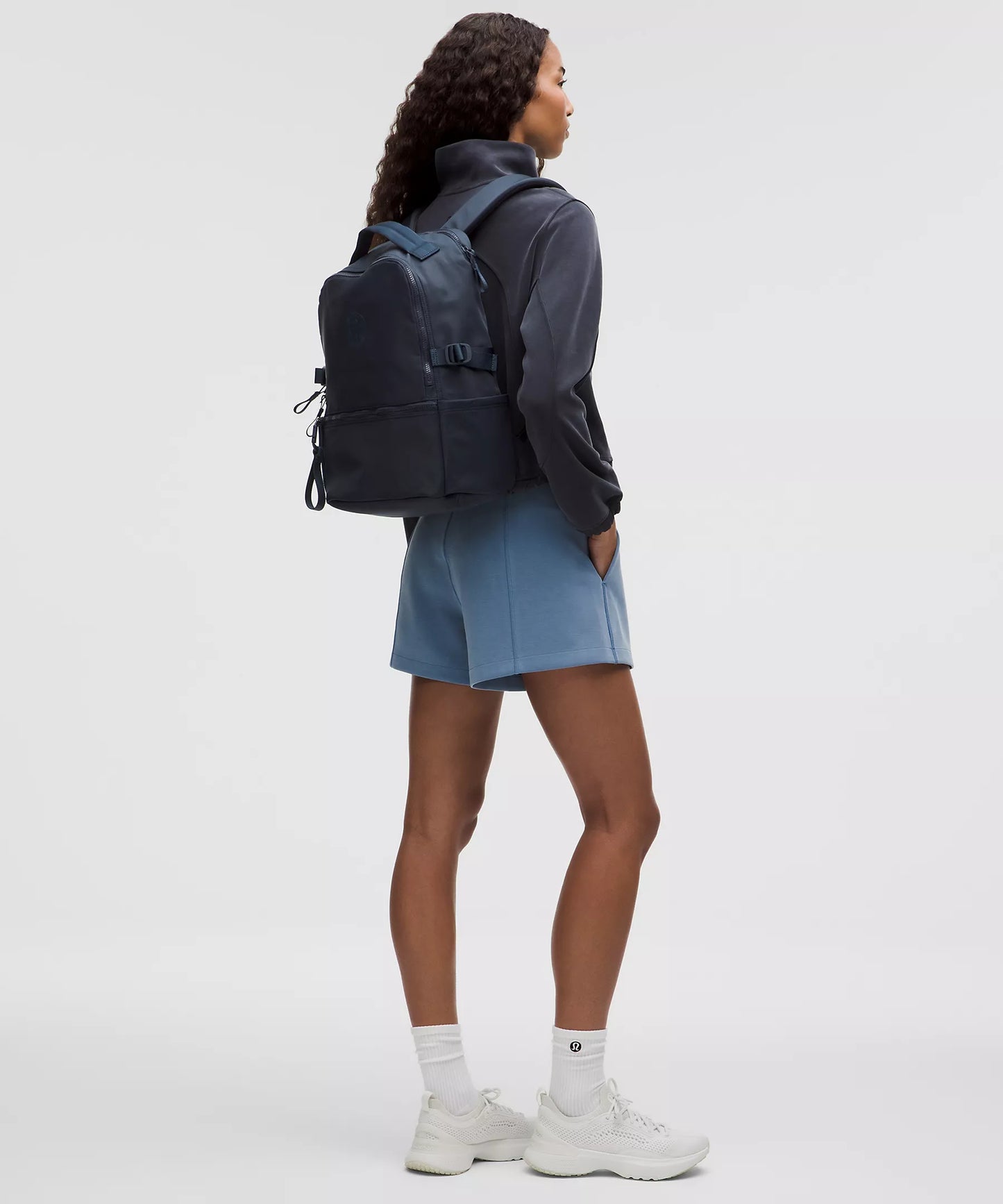 New Crew Backpack 22L Logo