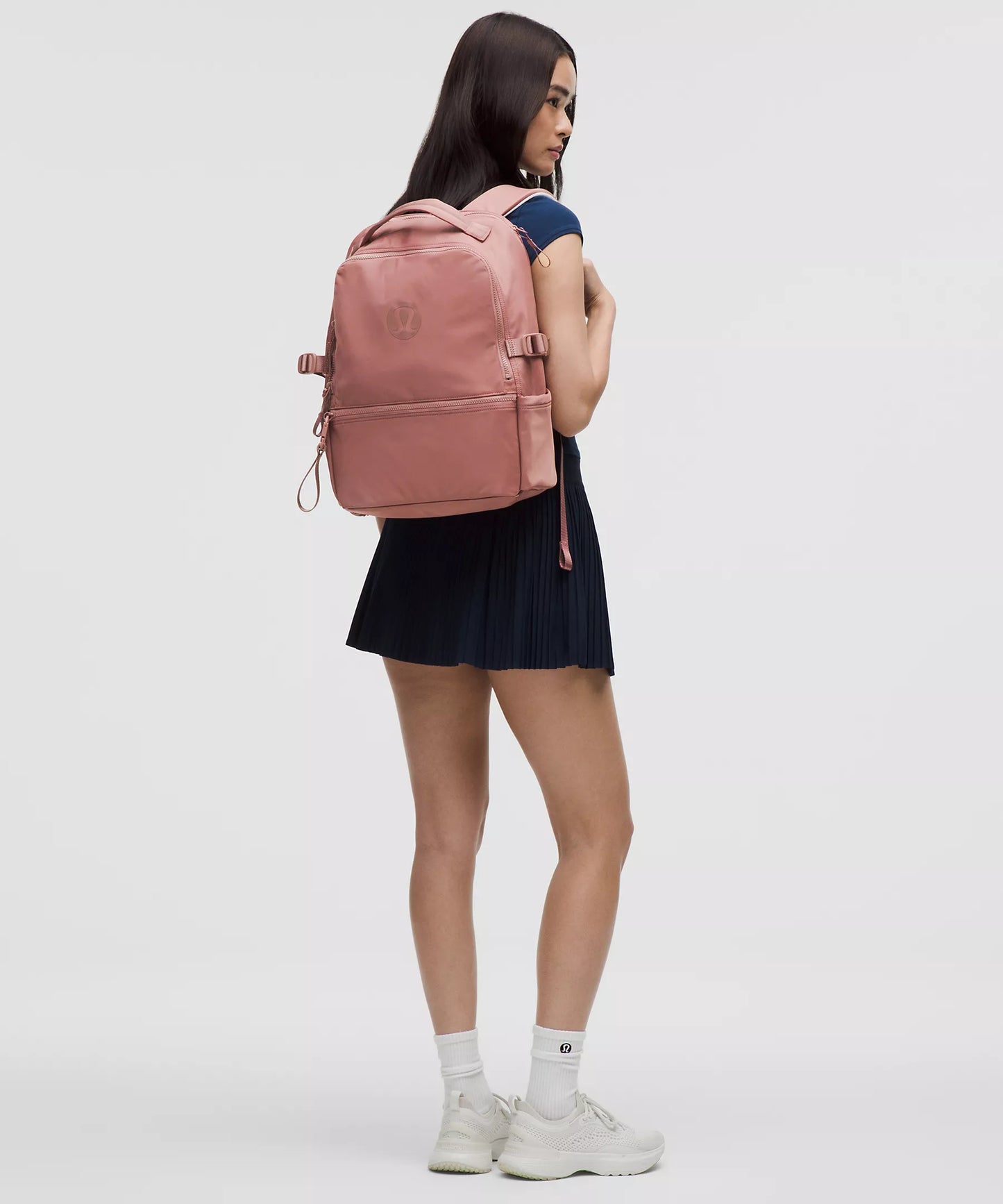 New Crew Backpack 22L Logo