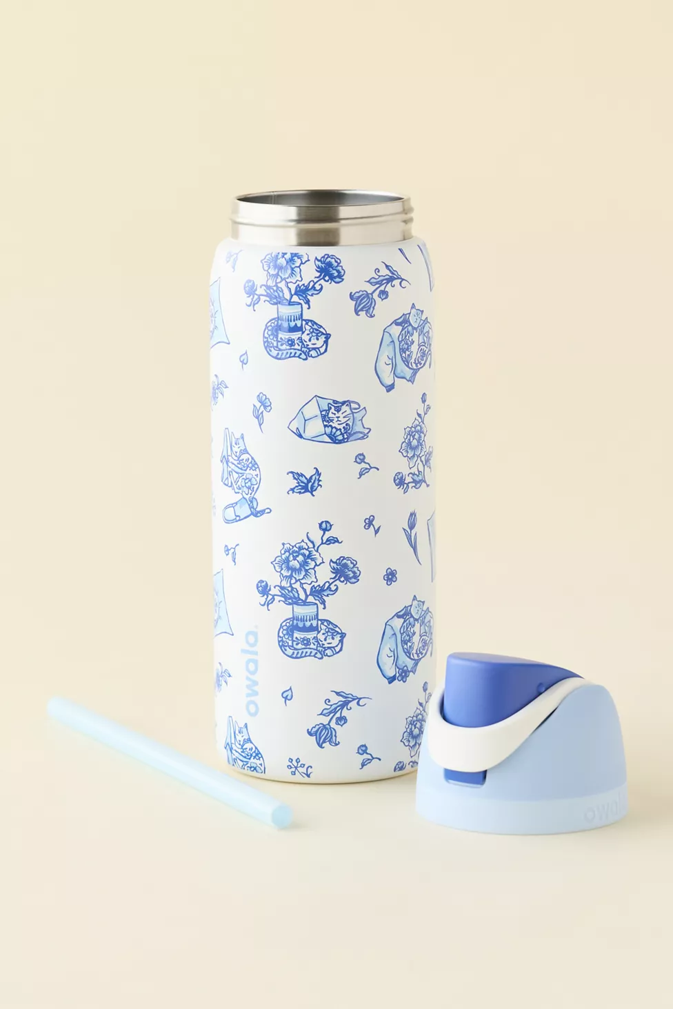 Owala UO Exclusive Delft Cat Print FreeSip 32 oz