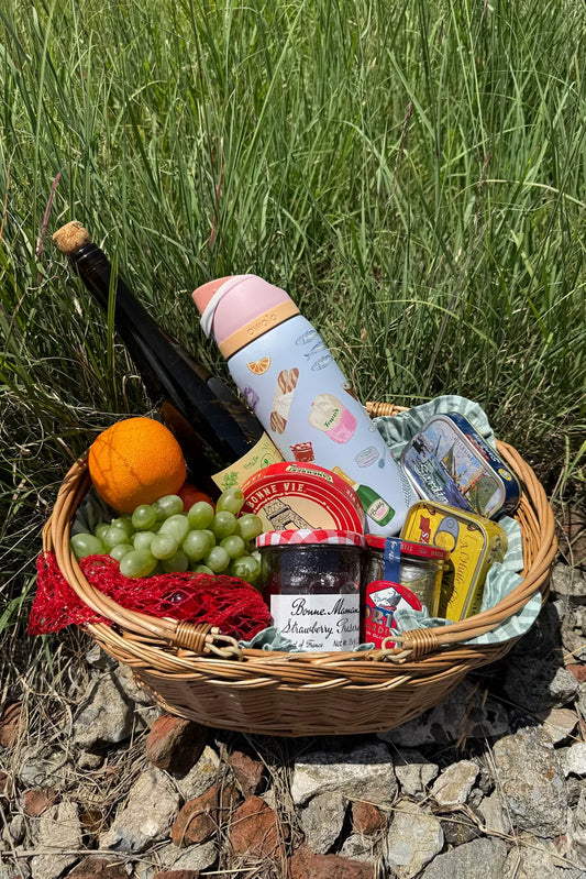 Picnic Prep Owala x Urban Outfitters