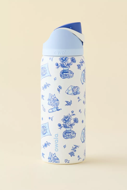 Owala UO Exclusive Delft Cat Print FreeSip 32 oz